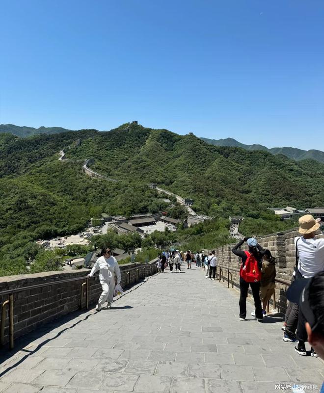 ：专属体验解锁京城新玩法新葡京博彩北京高端定制游(图1)