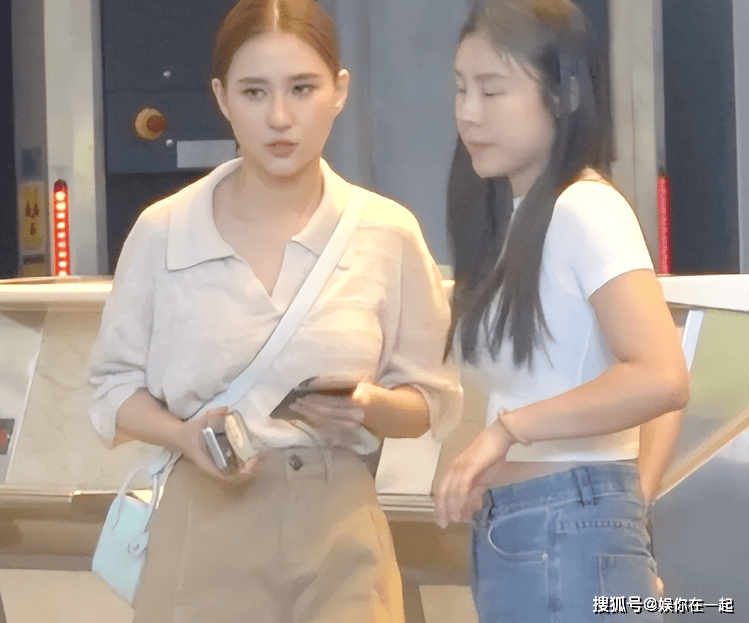 照暗藏玄机背后涉及赌王家族百年布局新葡京娱乐独家深扒！何超莲葡萄牙护