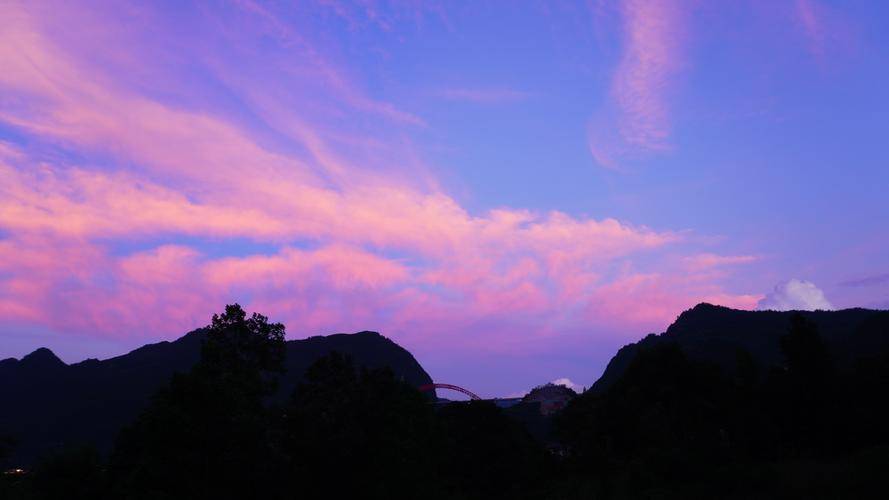 步路线:用脚步丈量青山绿水澳门新葡京入口详释济南徒(图2) 步路线:用脚步丈量青山绿水澳门新葡京入口详释济南徒(图2)